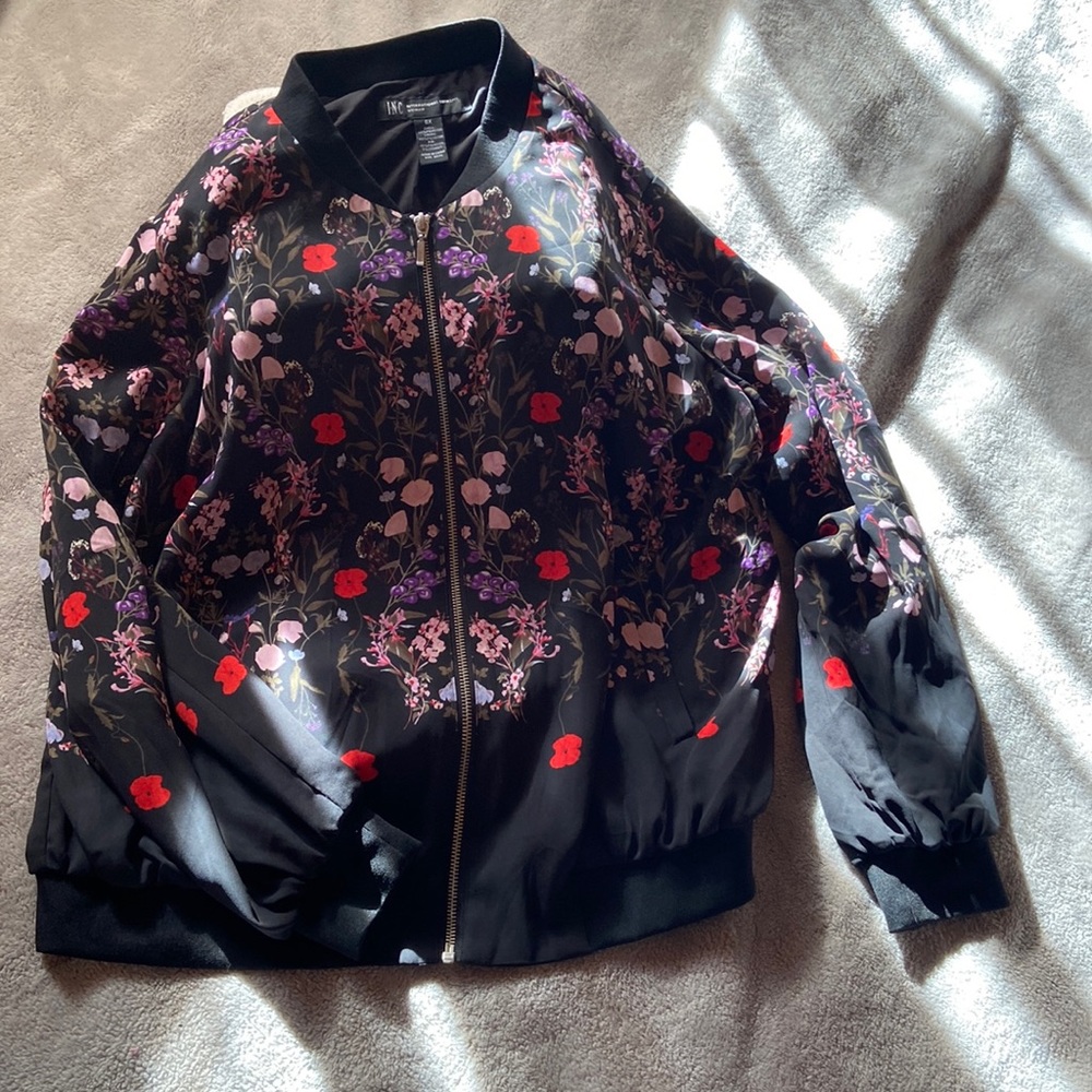 I.N.C. Floral windbreaker